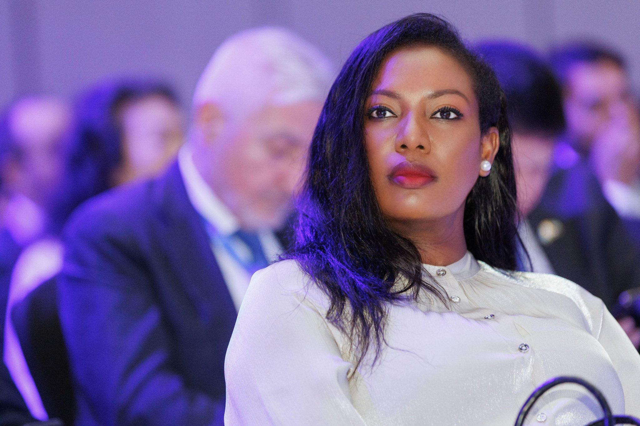 Investopia 2025 : A Abu Dhabi, La ministre Manuella Santos a partagé "la vision d’un État stratège impulsée" par le Chef de l'Etat 
