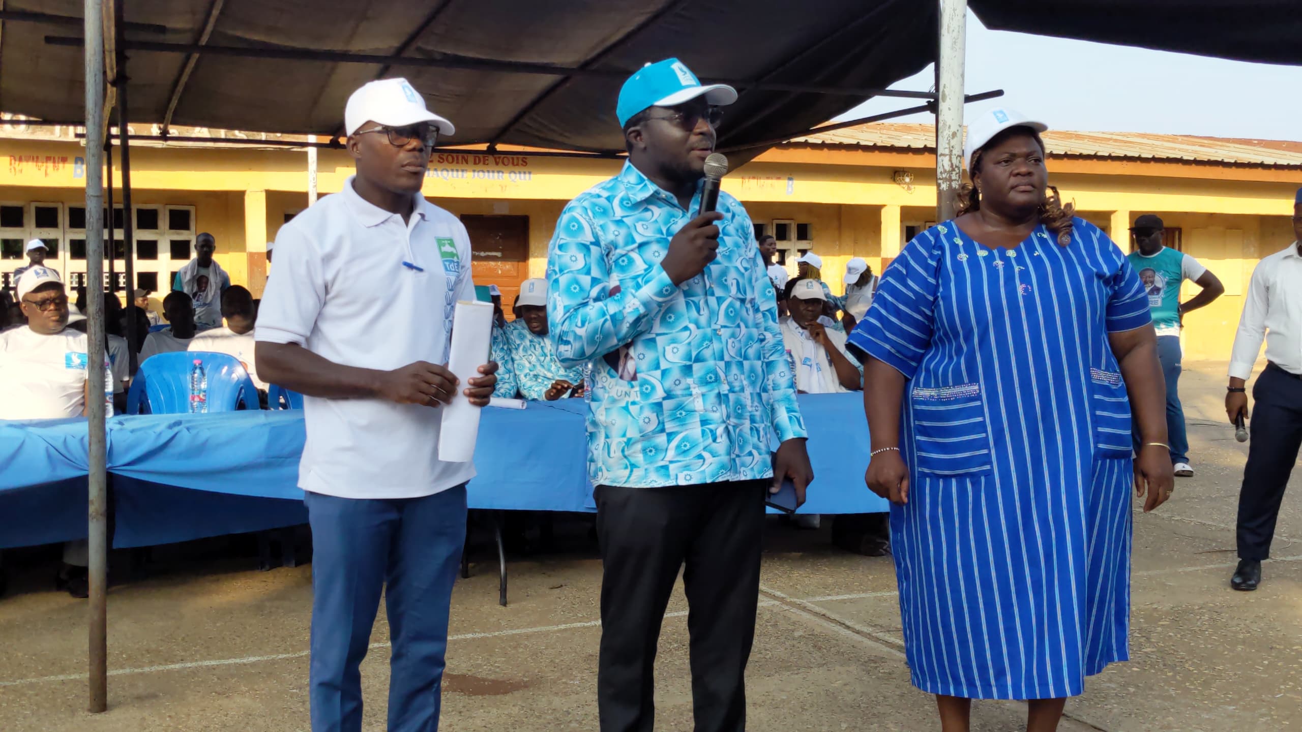 Golfe 1/ Meeting du parti UNIR : Forte mobilisation et messages de paix  à l'initiative du Kwame Jonas-Crédo GBENYEDJI,