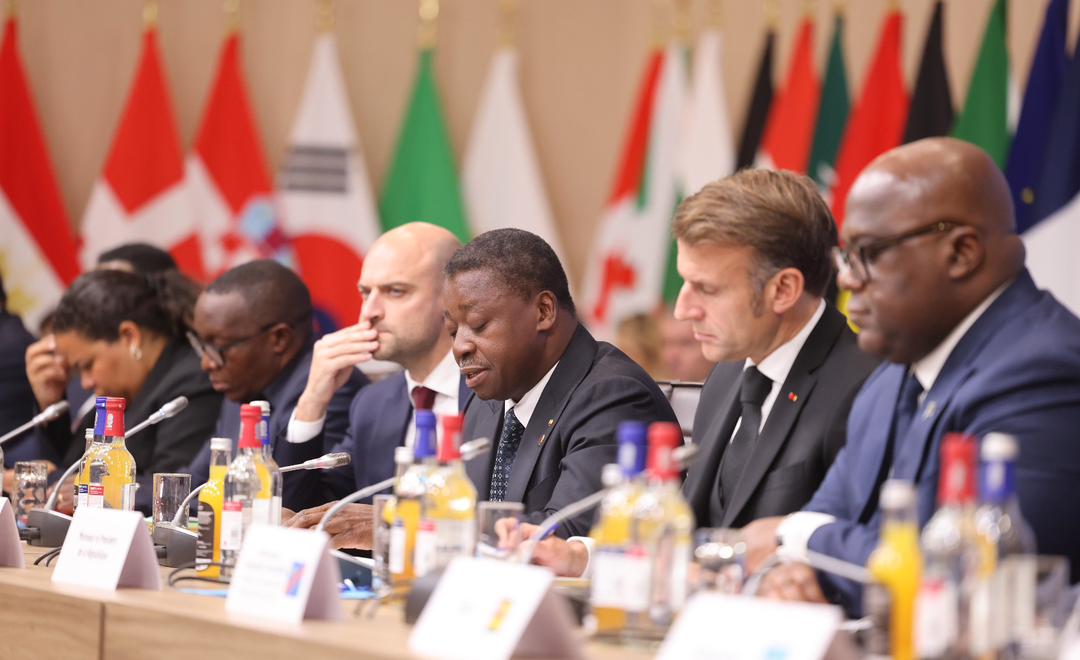 Sommet des Grands Lacs à Paris : Emmanuel MACRON salue la vision souveraine du Médiateur Faure GNASSINGBE