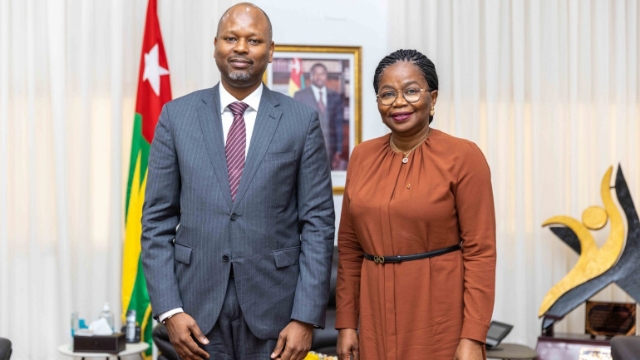 LE DG SFI Afrique de l'Ouest et la Cheffe du gouvernement togolais abordent les difficultés des PME/PMI